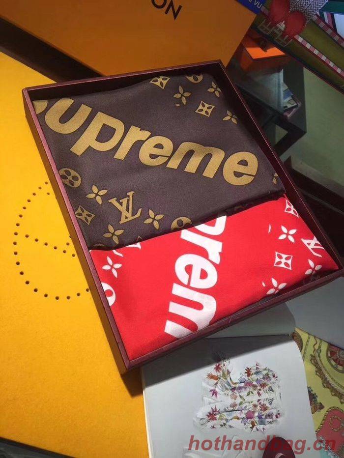 Louis Vuitton Scarf LVS00123